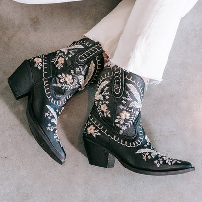 Dingo1969 #PRIMROSE LEATHER BOOTIE